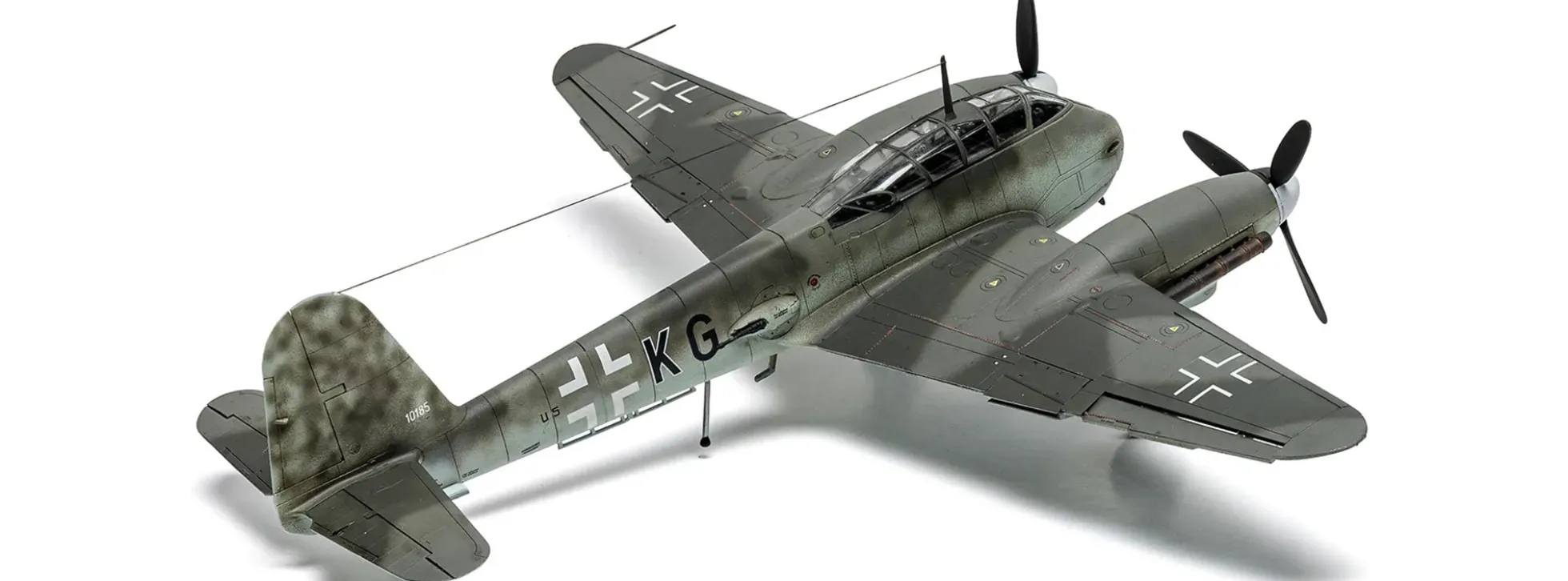 Airfix A04069 Messerschmitt Me410A-1 | Flugzeug Bausatz 1:72