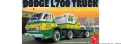 AMT 1368 1966 Dodge L700 Truck mit Flachbett-Rennanhänger | LKW Bausatz 1:25