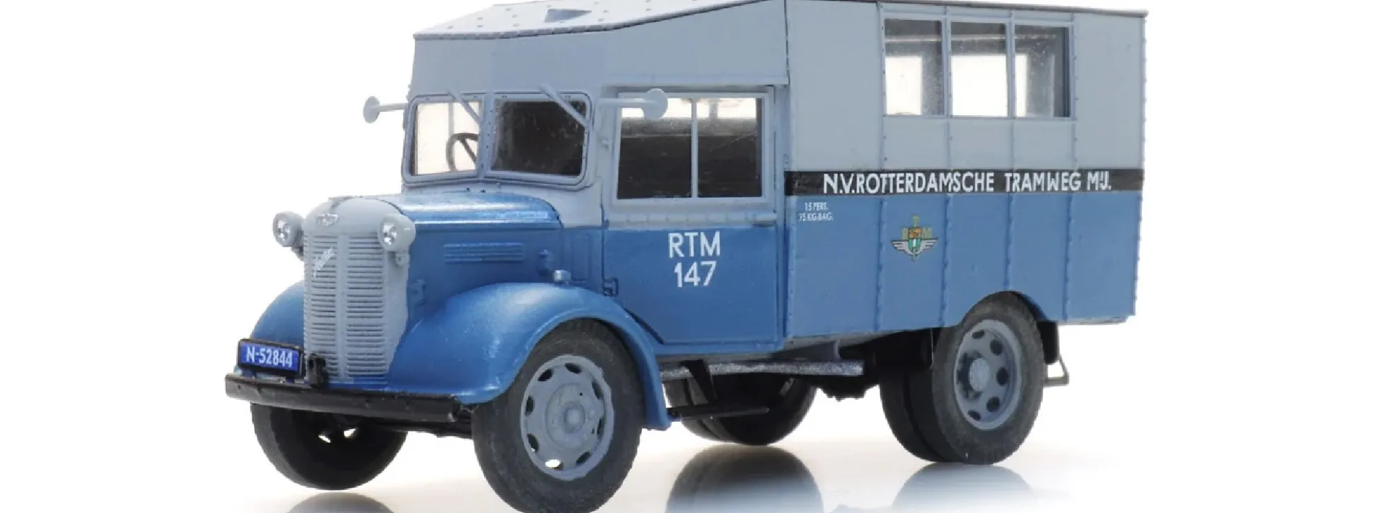 Artitec 387.560 Austin K2 Omnibus | LKW-Modell 1:87