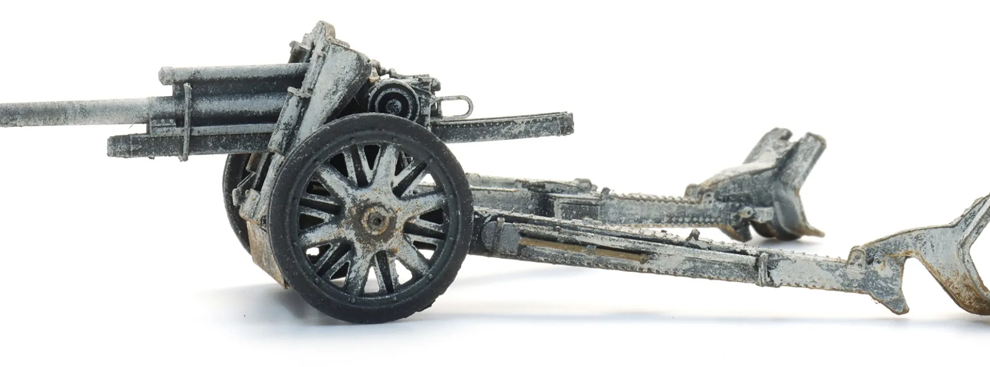 Artitec 6870747 10,5cm LeFH 18 Winter in Stellung | Militärmodell 1:87