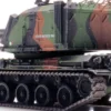 Artitec 6870434 FR AMX 30 AUF 1 155mm Tarnung Eisenbahntransport | Panzermodell 1:87