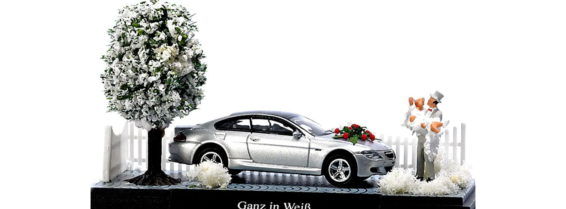 BUSCH 7621 Kleindiorama: Ganz in Weiß | Spur H0