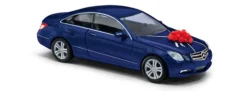 BUSCH 41653 Mercedes-Benz E-Klasse Coupe Hochzeit Automodell 1:87