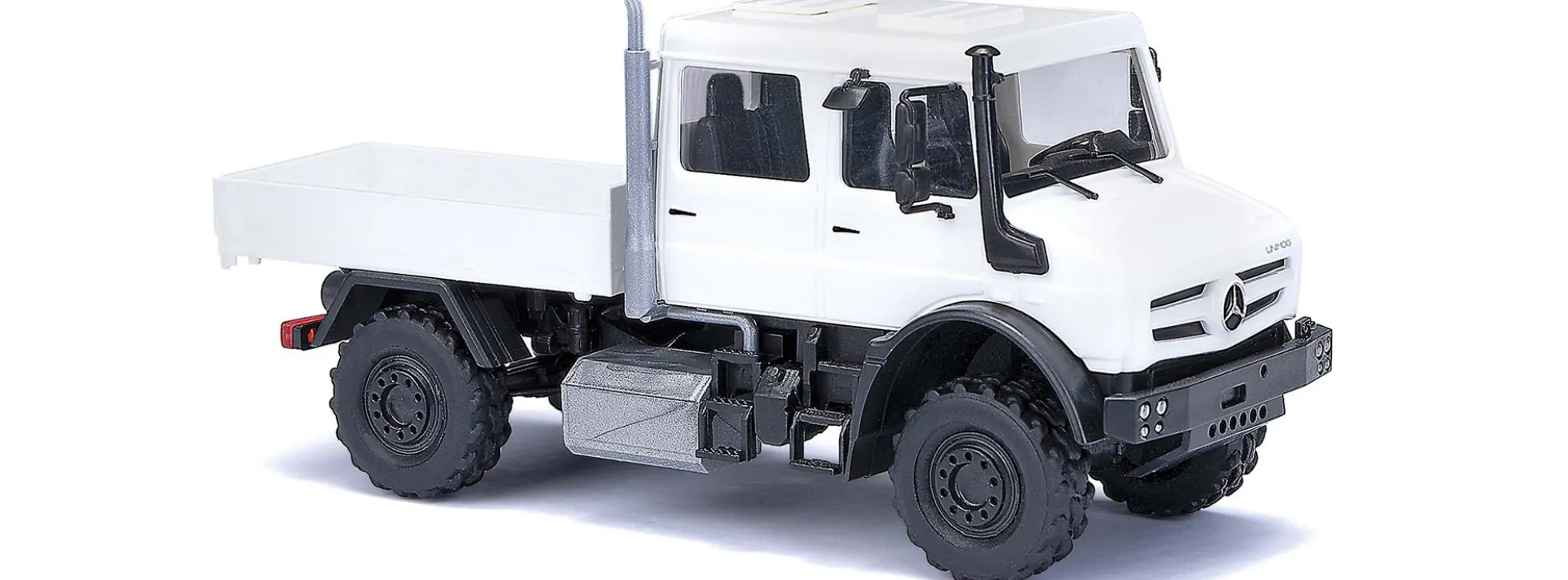 BUSCH 51081 Mercedes-Benz Unimog U 5023 Doppelkabine weiß 2013 | LKW-Modell 1:87