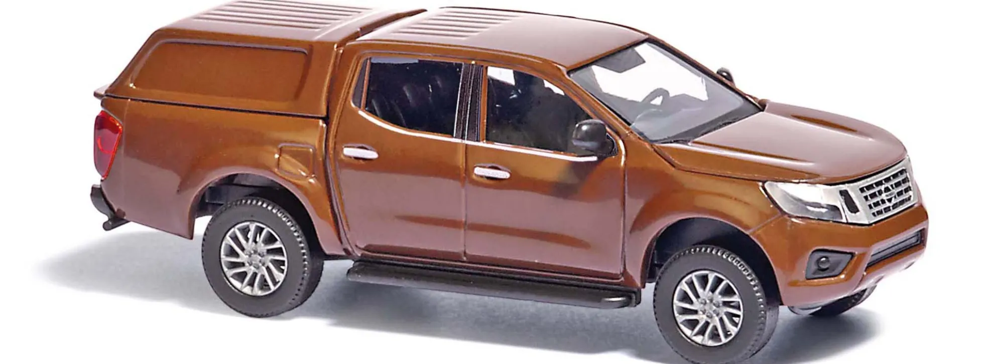 BUSCH 53706 Nissan Navara mit Hardtop braun Automodell 1:87