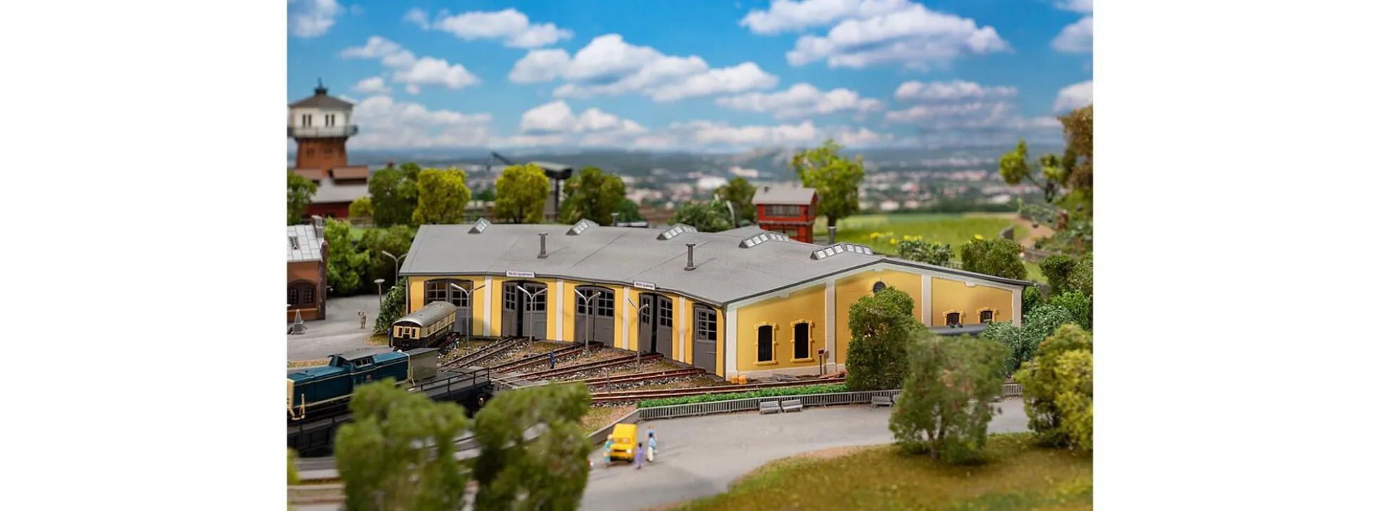 FALLER 282725 Ringlokschuppen Freilassing | 5-ständig | Gebäude Bausatz Spur Z