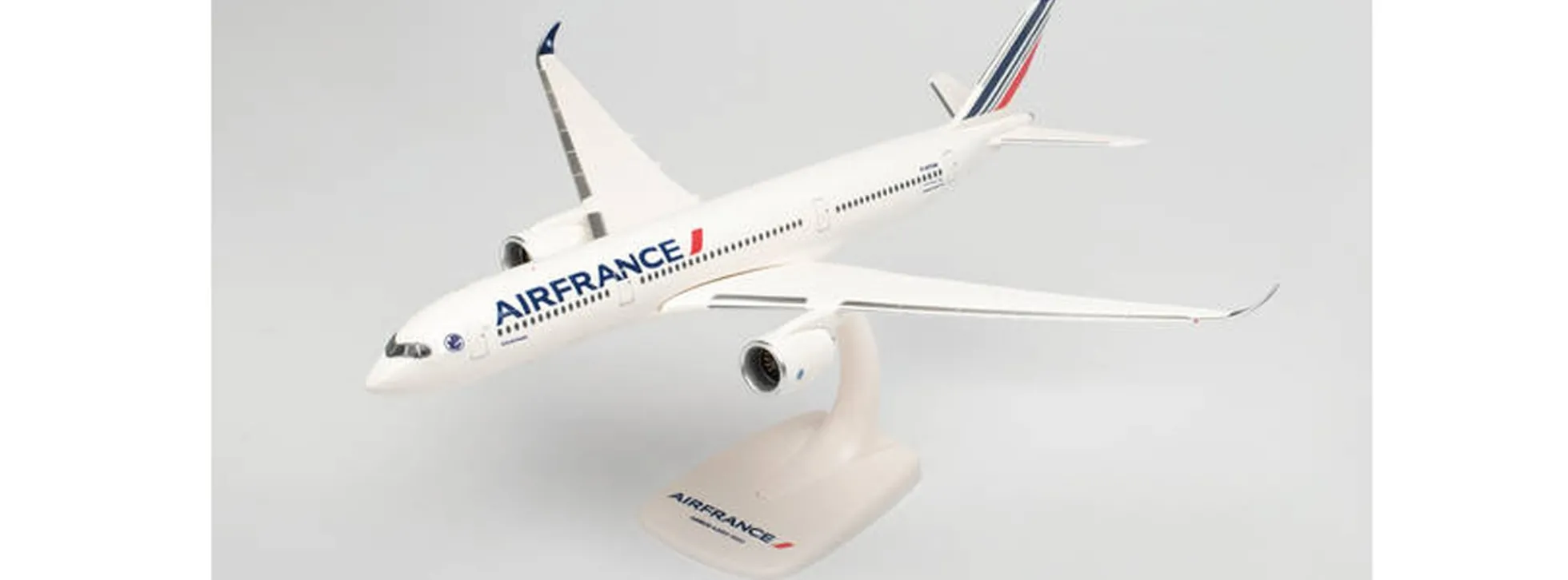 herpa 612470-001 Airbus A350-900 Air France | Snap Fit | WINGS 1:200