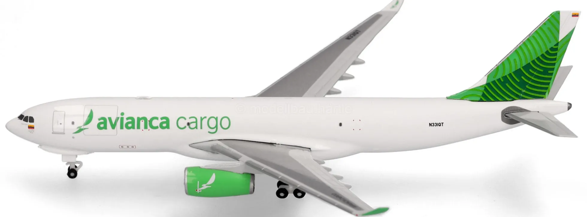 herpa 539562 Airbus A330-200F - green livery Avianca Cargo | WINGS 1:500