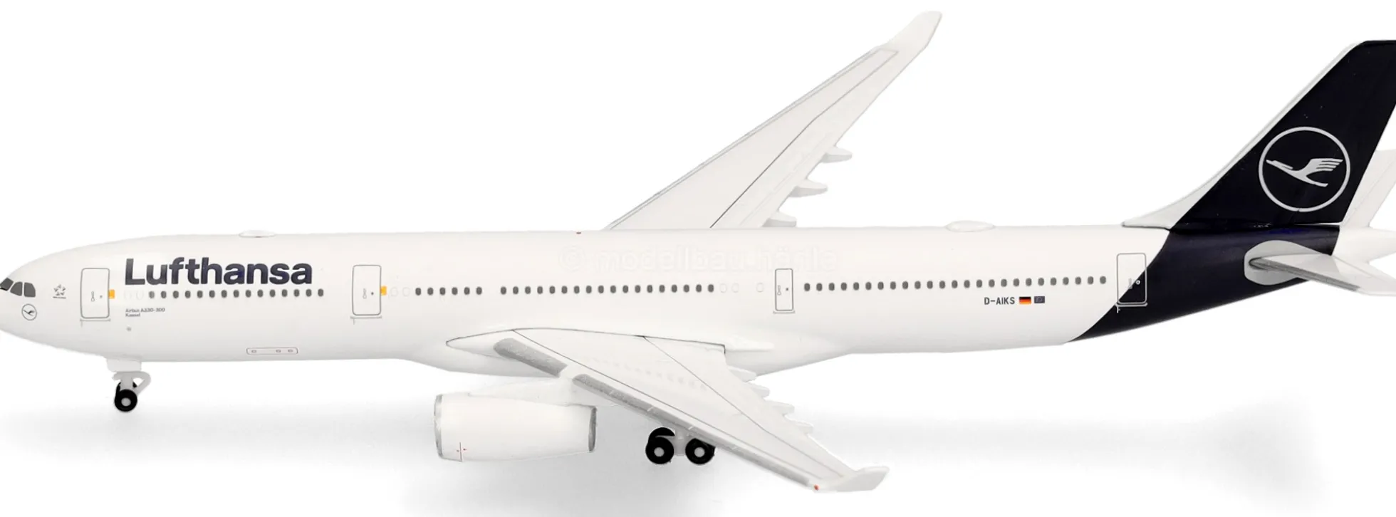 herpa 538954 Airbus A330-300 Lufthansa | WINGS 1:500