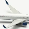 herpa 535335 Boeing 767-300 Delta Air Lines Flugzeugmodell 1:500