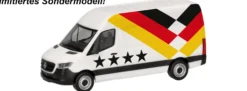 herpa 963008 MB Sprinter 18 Kasten HD - WM 2026 Heim | Modellauto 1:87