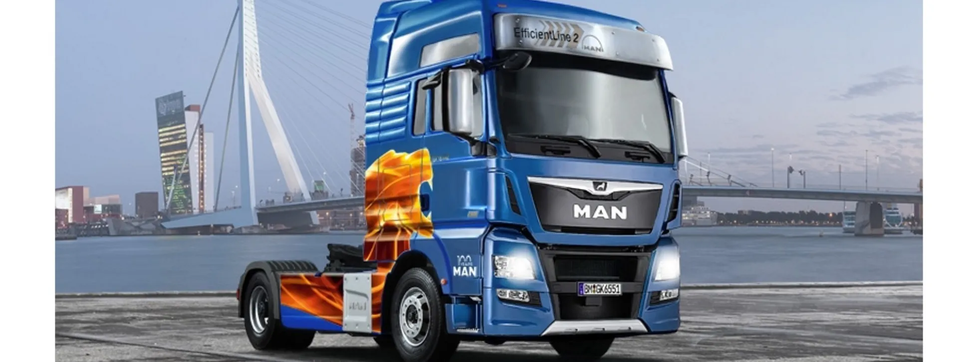 ITALERI 3916 MAN TGX XXL D38 | LKW Bausatz 1:24