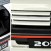 IXO 10122 Peugeot 205 GTI Weiß | Licht + Sound | Premium Auto Bausatz 1:8