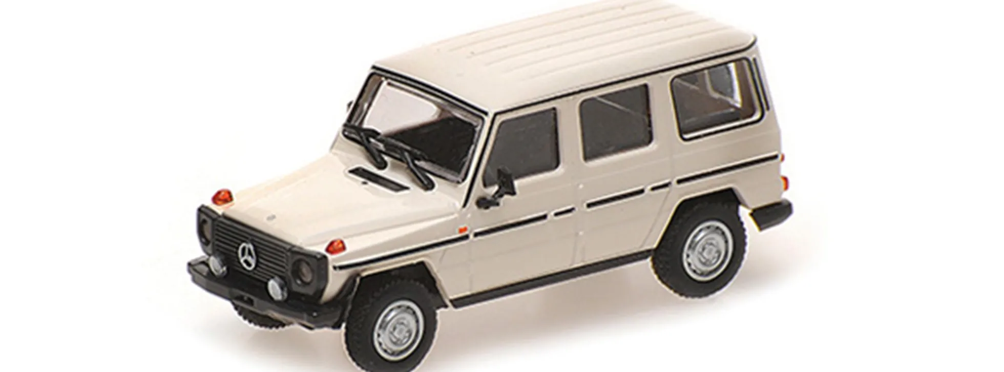 MINICHAMPS 870038000 Mercedes-Benz 230G W460 cremeweiss 1979 Automodell 1:87
