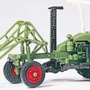 Preiser 17928 Geräteträger mit Frontlader | Agrarmodell 1:87