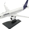 Revell 63942 Airbus A320neo Lufthansa New Livery Model-Set | Flugzeug Bausatz 1:144