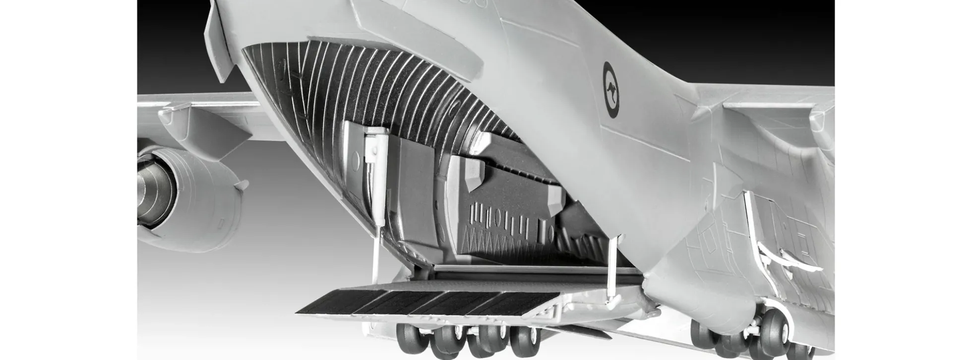 Revell 03747 Boeing C-17A Globemaster III | Flugzeug Bausatz 1:144