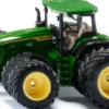 siku 3292 John Deere 8R 410 mit Doppelbereifung | Traktormodell 1:32