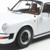 Solido 421186521 Porsche 911 930 3,0 SC weiß | Modellauto 1:18