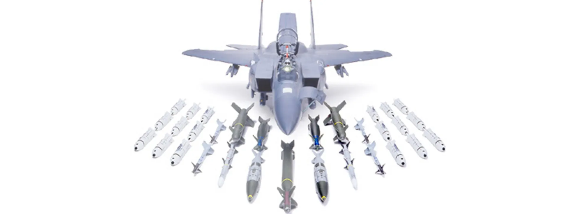 TAMIYA 60312 Boeing F-15E Strike Eagle Bunker Buster | Flugzeug Bausatz 1:32