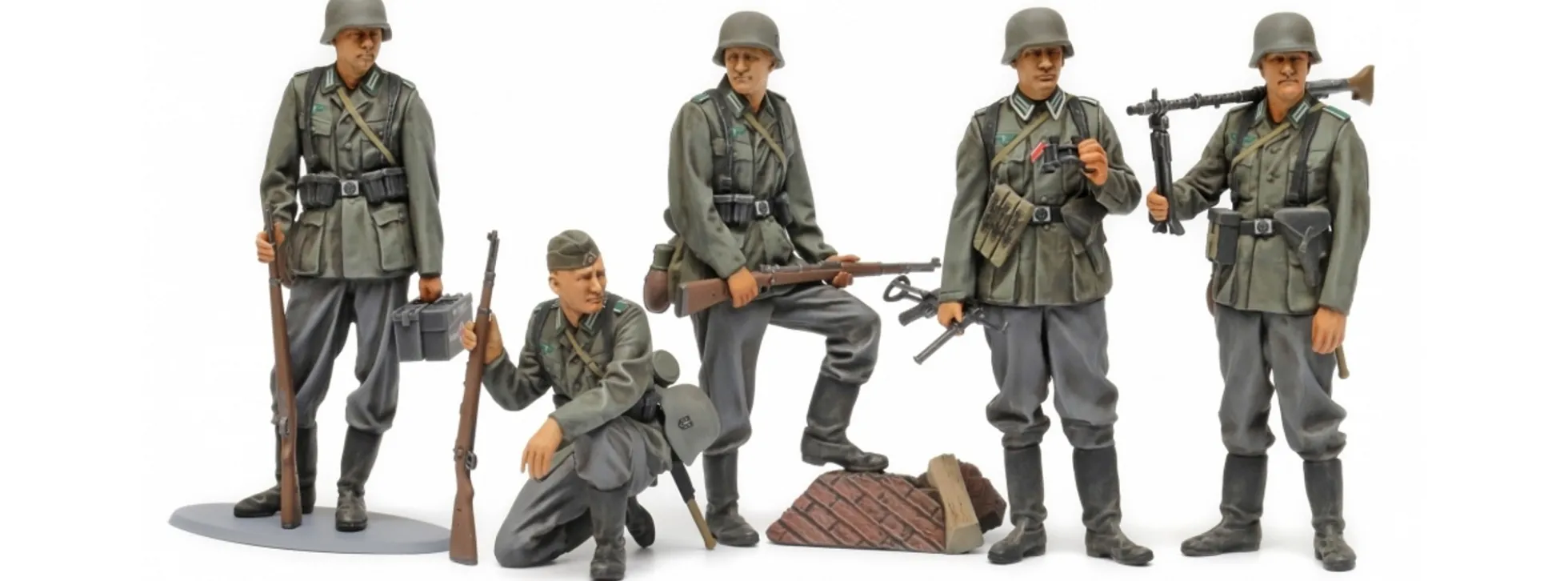 TAMIYA 35371 Deutsche Infanterie 1941/42 | 5 Stück | Figuren Bausatz 1:35