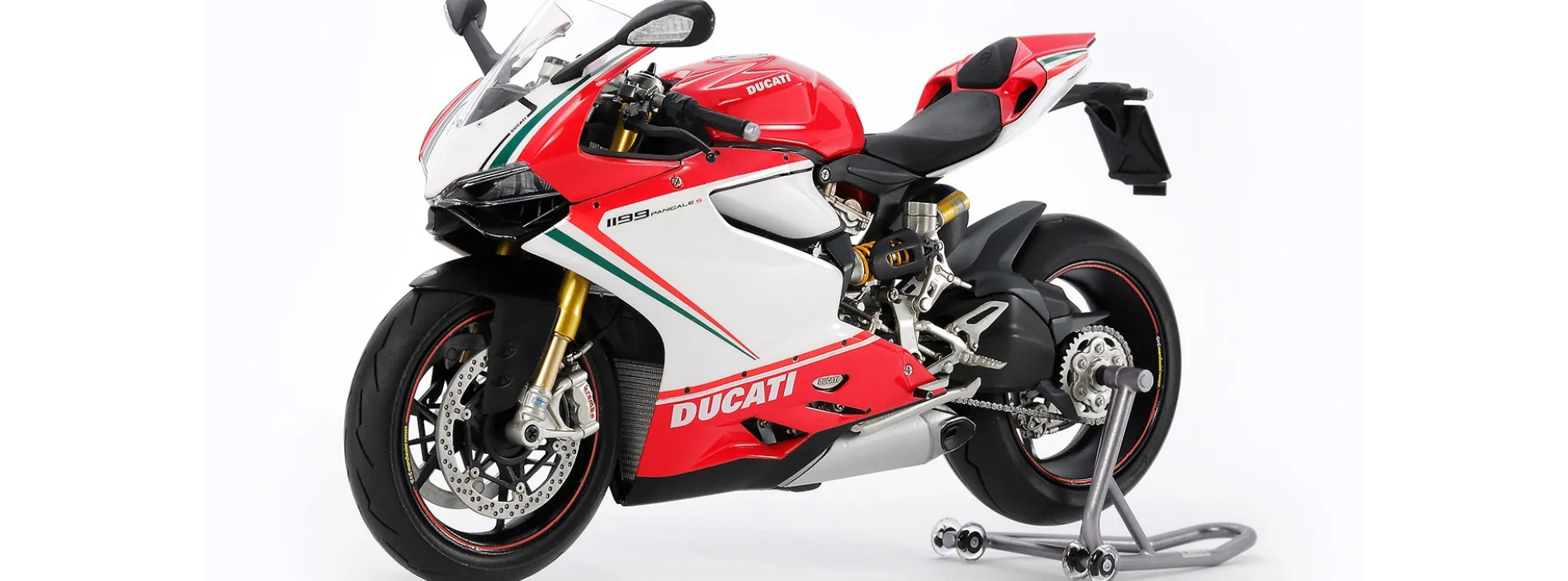 TAMIYA 14132 Ducati 1199 Panigale S Tricolore | Motorrad Bausatz 1:12
