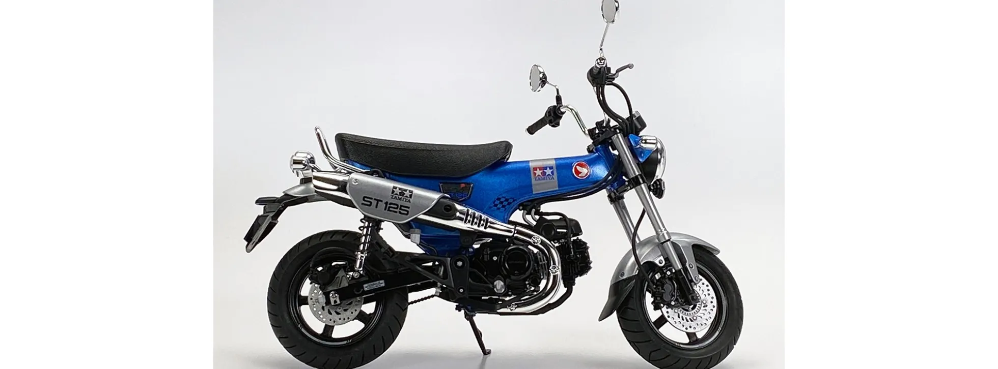 TAMIYA 14142 Honda Dax 125 Limited Edition | Motorrad Bausatz 1:12