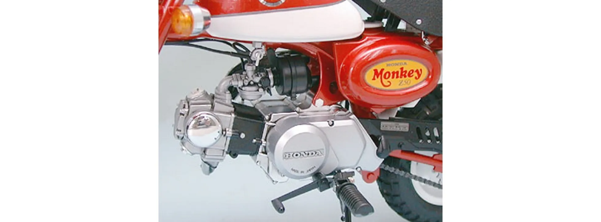 TAMIYA 16030 Honda Monkey 2000 Anniversary | Motorrad Bausatz 1:6