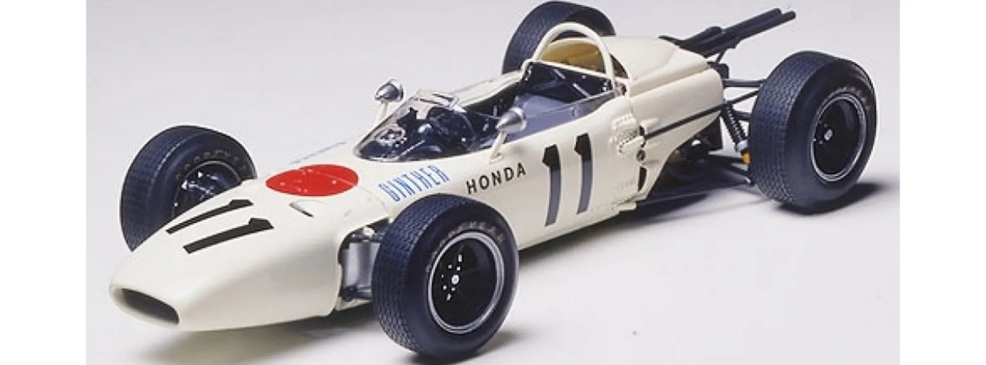 TAMIYA 20043 Honda RA272 Mexico 1965 | Auto Bausatz 1:20