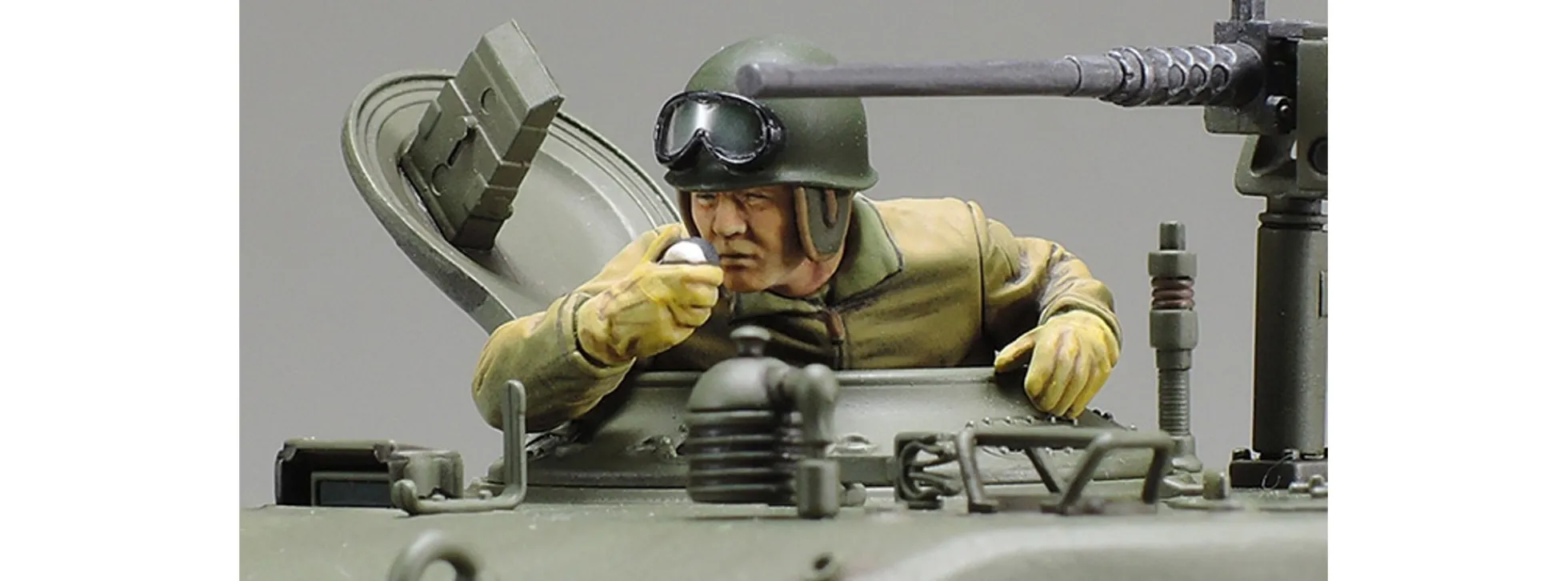TAMIYA 35346 M4A3E8 Sherman Easy Eight | Militär Bausatz 1:35