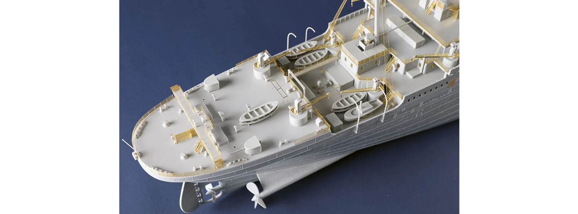TRUMPETER 03720 HMT Olympic | Schiff Bausatz 1:200