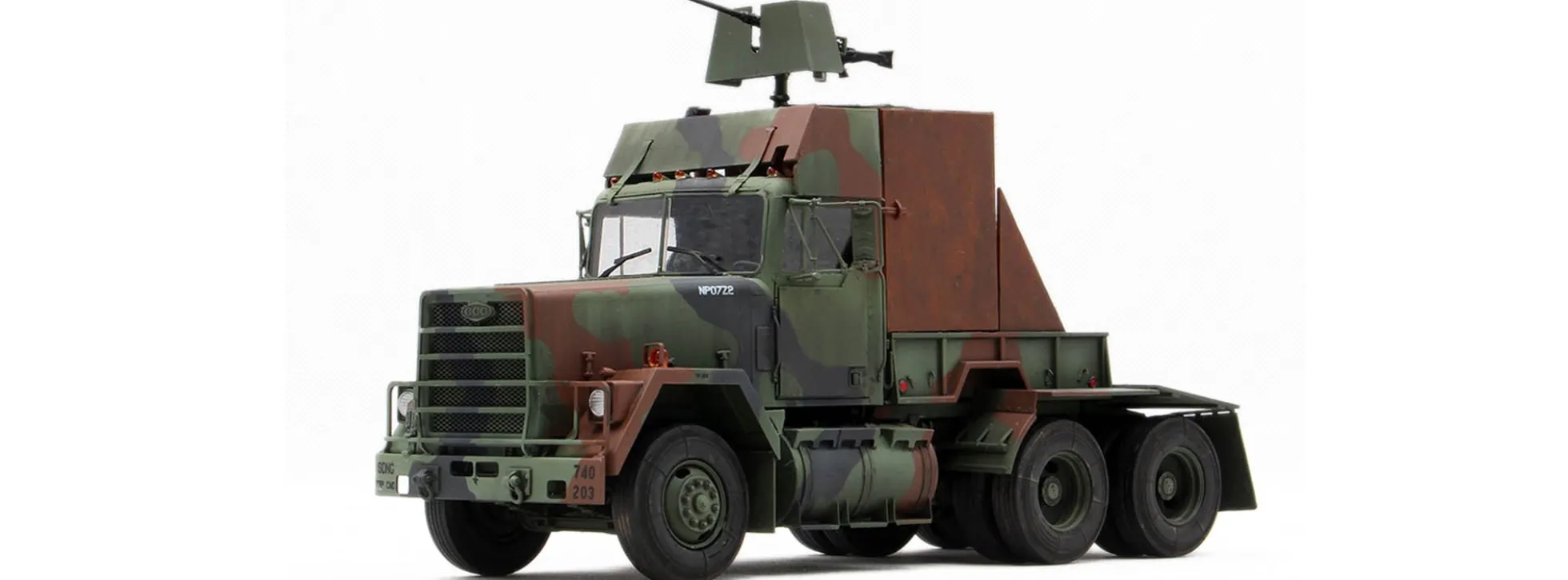TRUMPETER 01084 M915 Gun Truck | Militär Bausatz 1:35