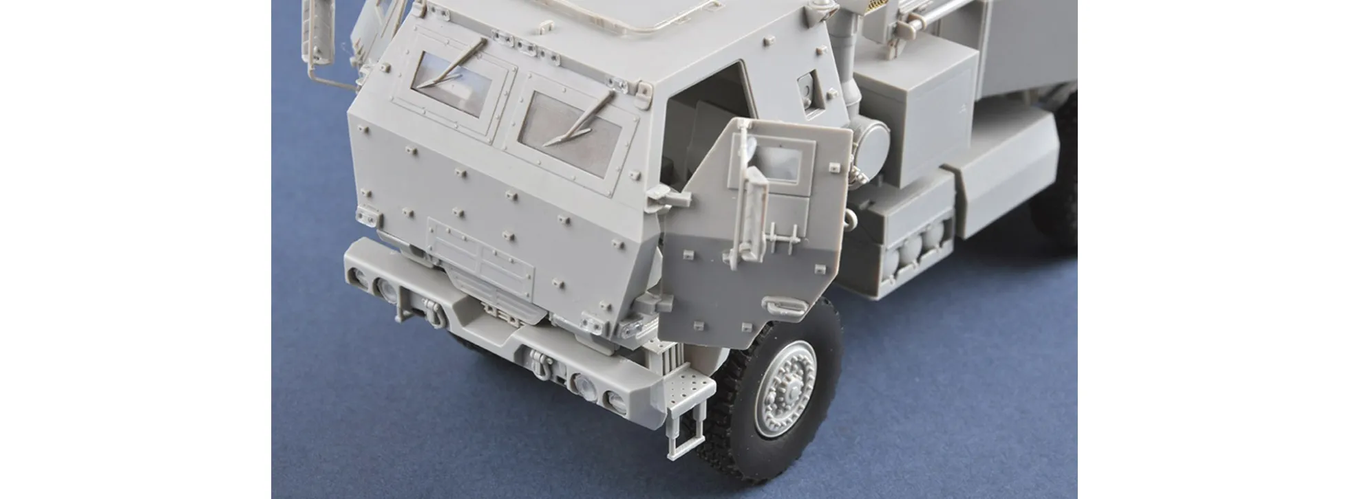 TRUMPETER 01041 M142 High Mobility Artillery Rocket System | Militär Bausatz 1:35