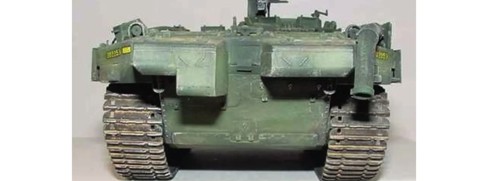 TRUMPETER 00309 Schwedischer Strv 103B MBT | Panzer Bausatz 1:35