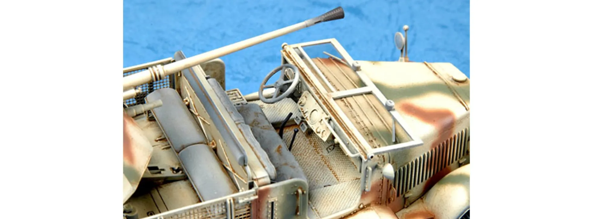 TRUMPETER 01525 Sd. Kfz. 7/2 Deutsche 3,7 cm Flak 37 auf Selbstfahrlafette | Militär Bausatz 1:35