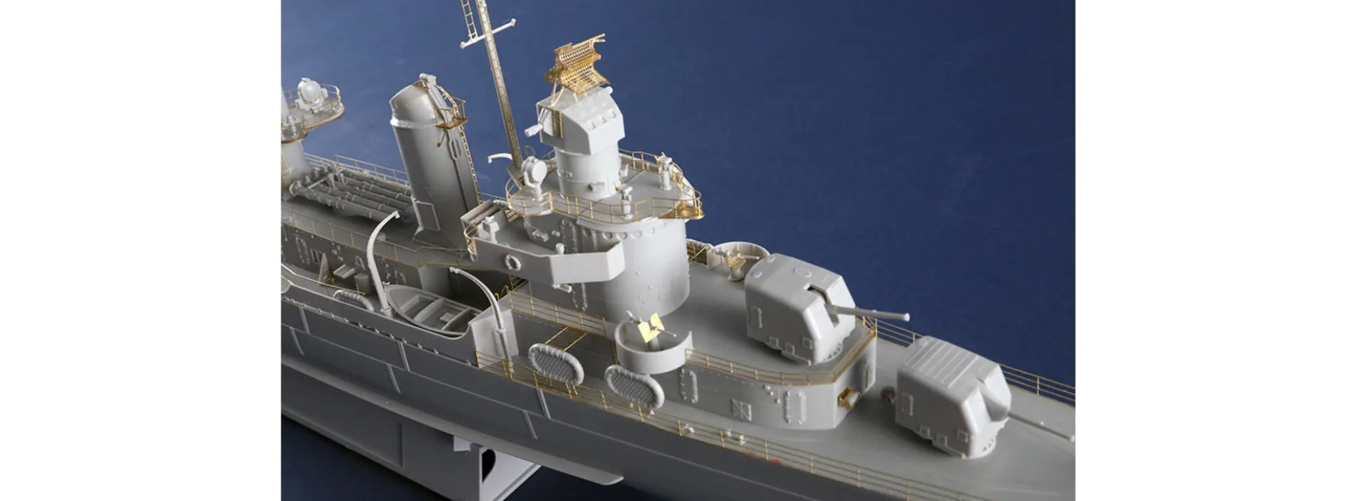 TRUMPETER 03723 USS Fletcher DD-445 | Schiff Bausatz 1:200