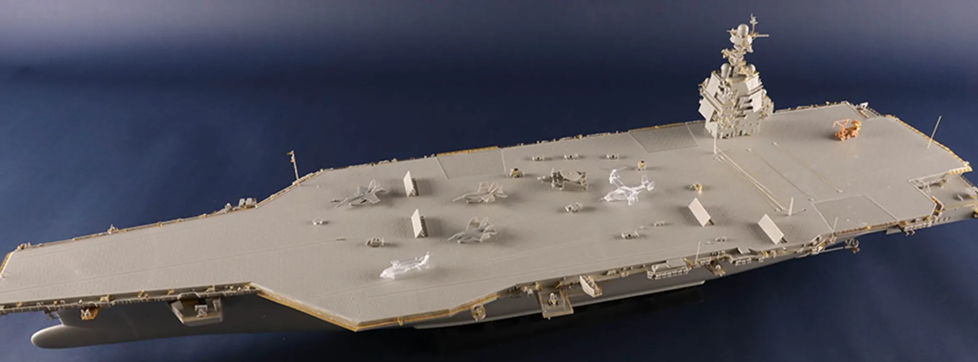 TRUMPETER 05638 USS Gerald R.Ford CVN-78 | Schiff Bausatz 1:350