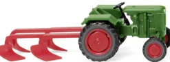 WIKING 039802 Normag Faktor I mit Pflug - laubgrün | Agrarmodell 1:87